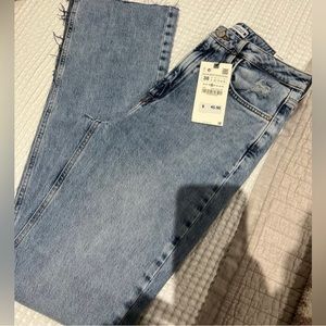 Zara High Rise Slim Flare Split Size 6, 38